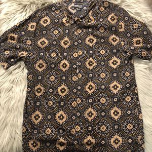 O’NEILL short sleeve button up casual dress shirt